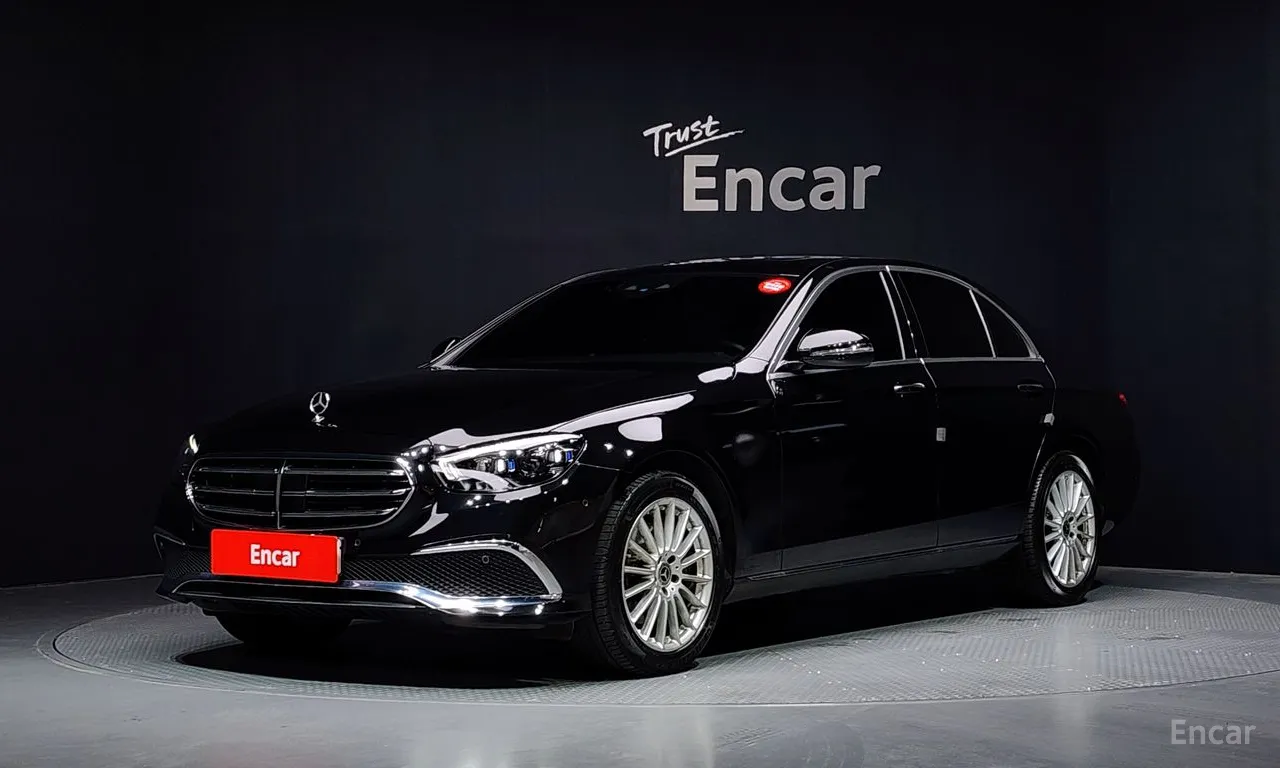 Mercedes Benz GLC e300